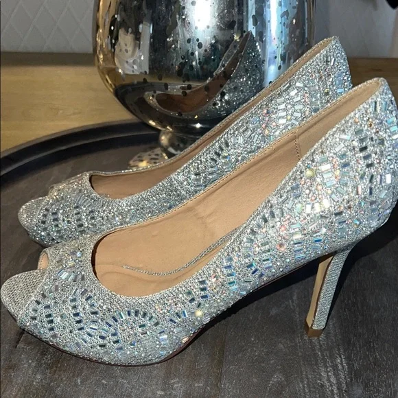 Lauren Lorraine Glittering Silver Rhinestone Peep Toe Heels 6 1/2 - Picture 10 of 11